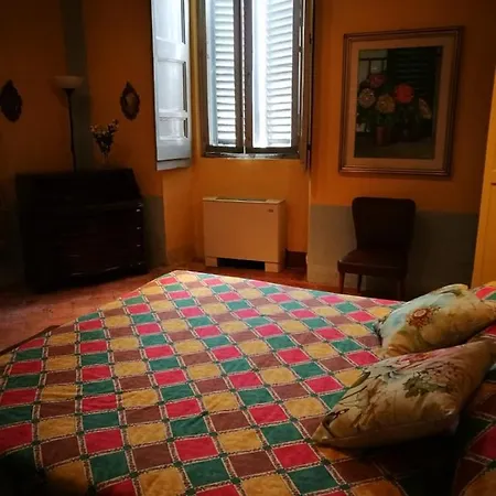 Palazzo Valenti - In Palazzo Rinascimentale Trevi