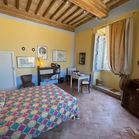 Konukevi Palazzo Valenti - In Palazzo Rinascimentale Trevi